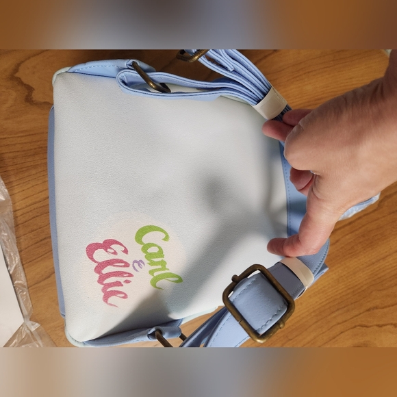 Loungefly Disney Pixar Up Carl & Ellie House Mini Backpack - Picture 8 of 9